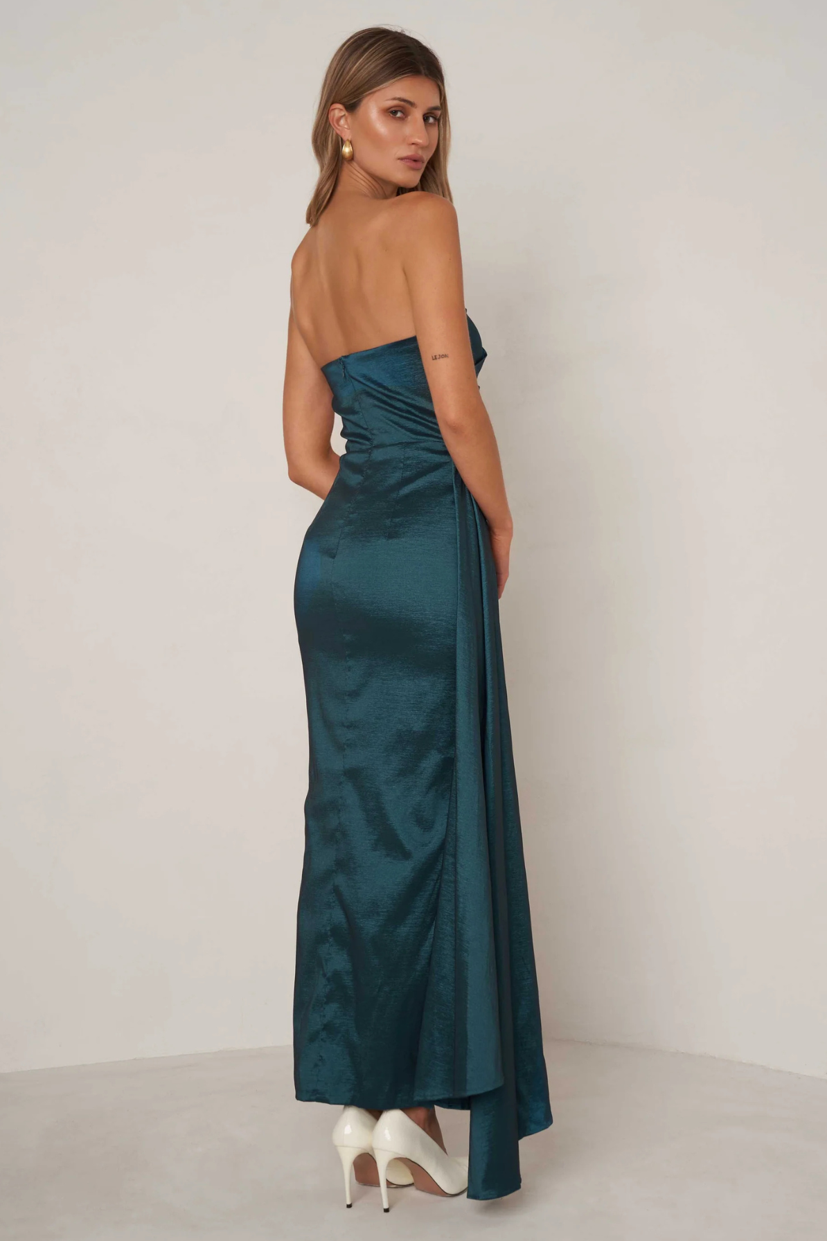 Paulina Dress in Green by Elle Zeitoune - RENTAL