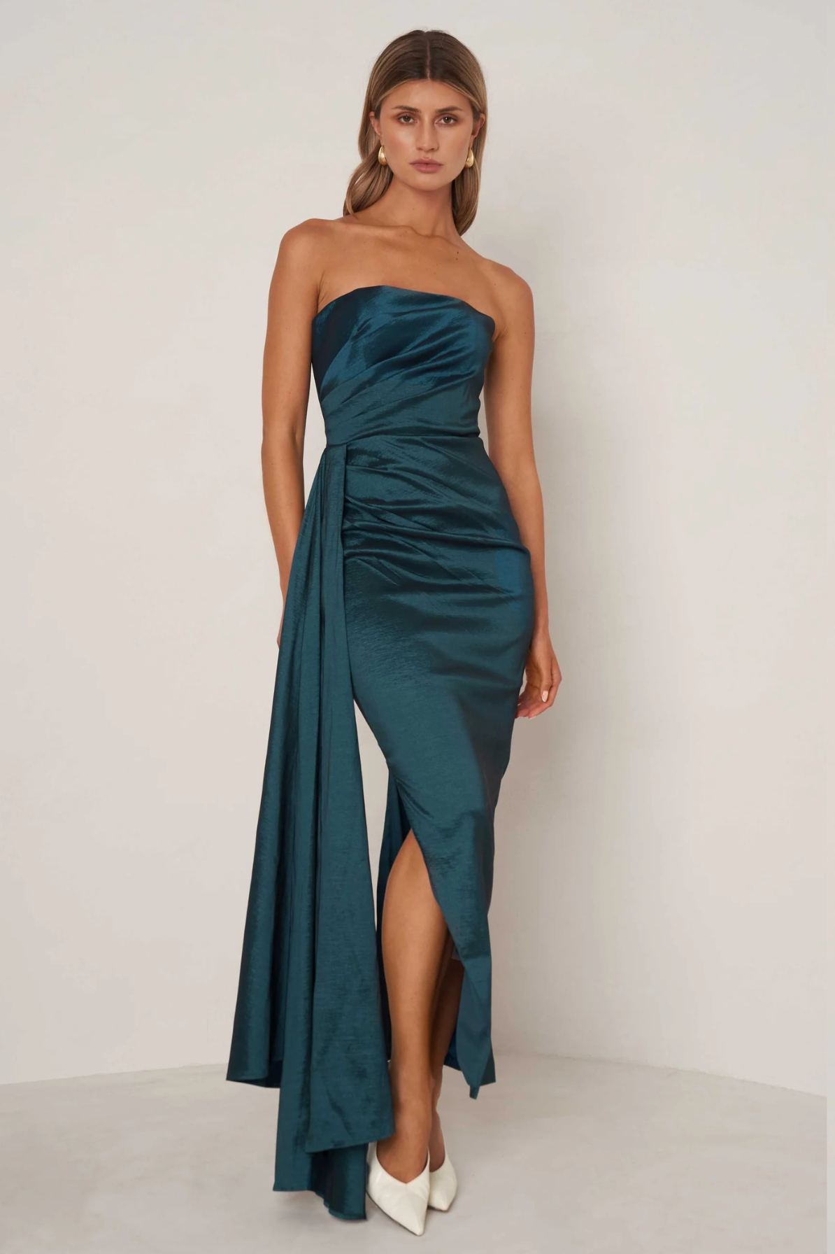 Paulina Dress in Green by Elle Zeitoune - RENTAL