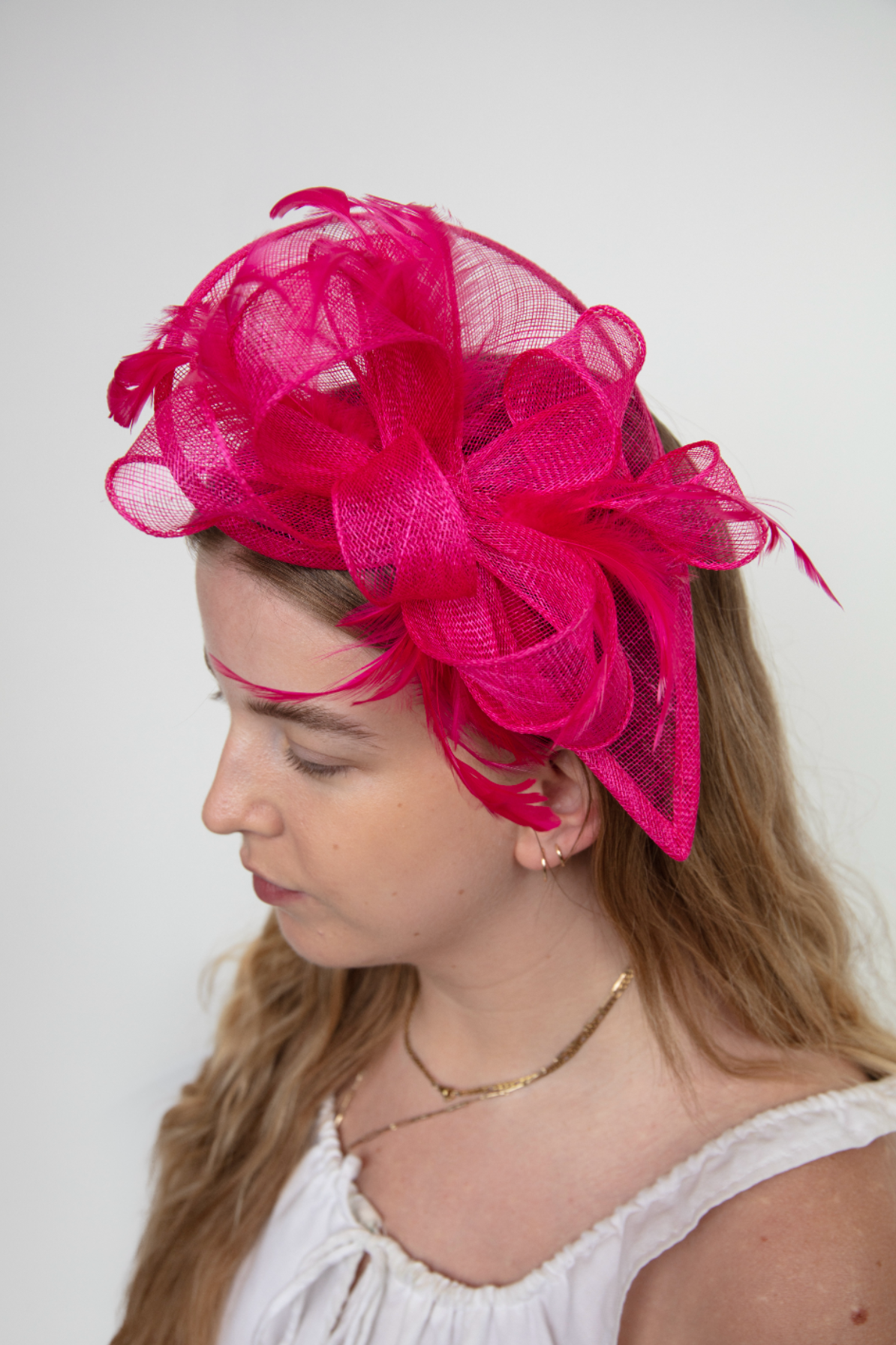 Summerside Pink Fascinator - RENTAL